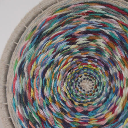 colourful circular weaving using small scrap yarn pieces